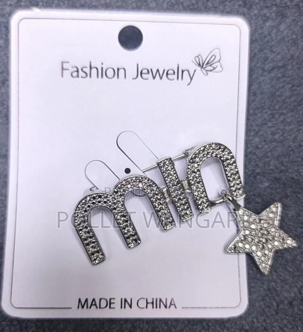Designer Brooches - thumbnail 11