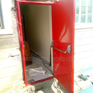 Emergecy Door - thumbnail 2