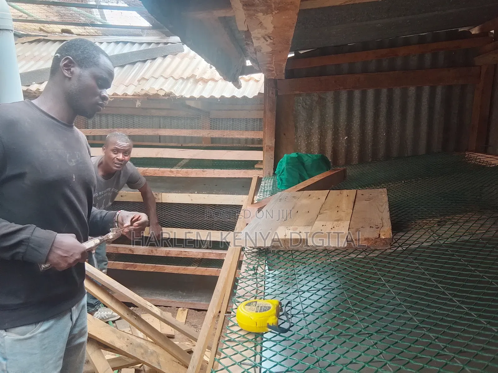 Mobile Coop Builders