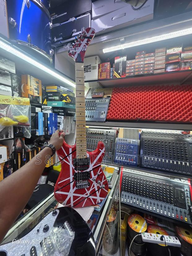 Guitar Party Solo Guitar - thumbnail 4