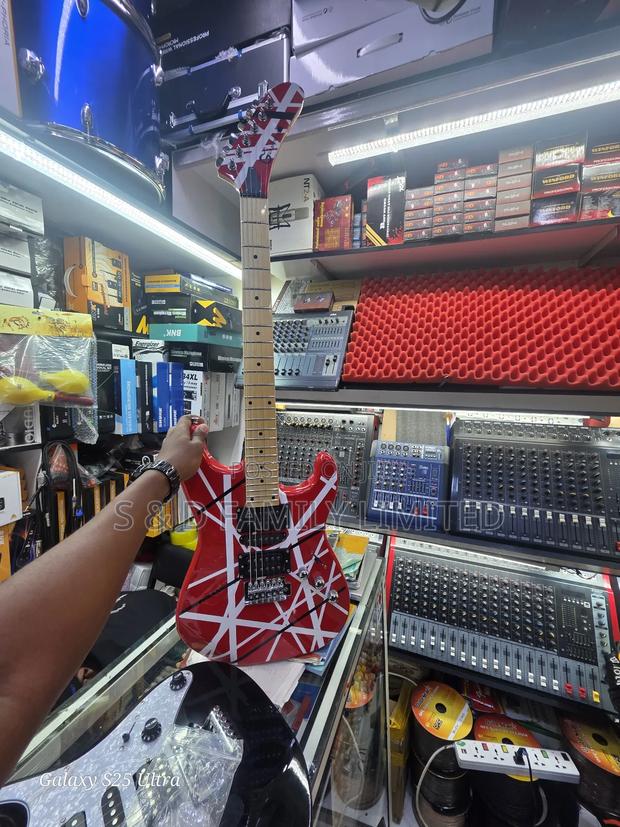 Guitar Party Solo Guitar - thumbnail 5