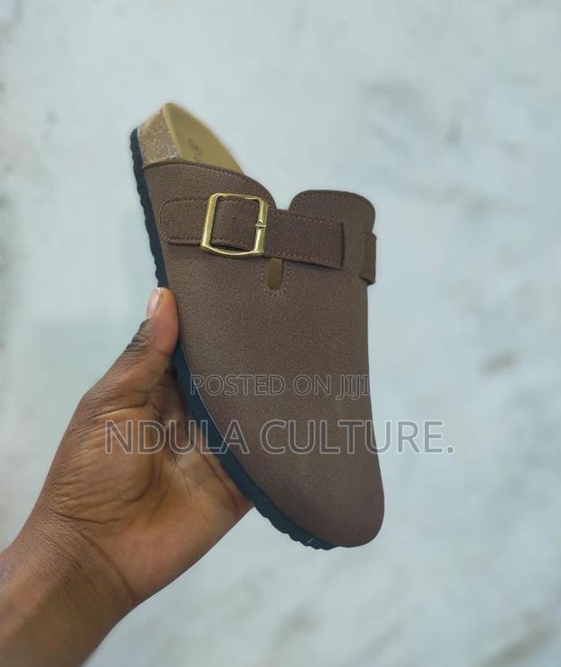 Slip on Clogs - thumbnail 6