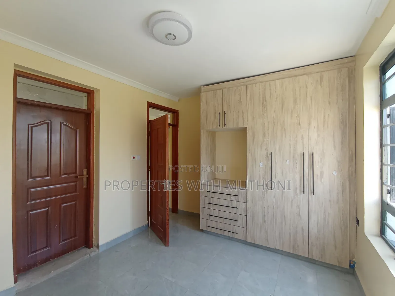 5bdrm Maisonette in Golf View, Kenyatta Road / Theta  for sale