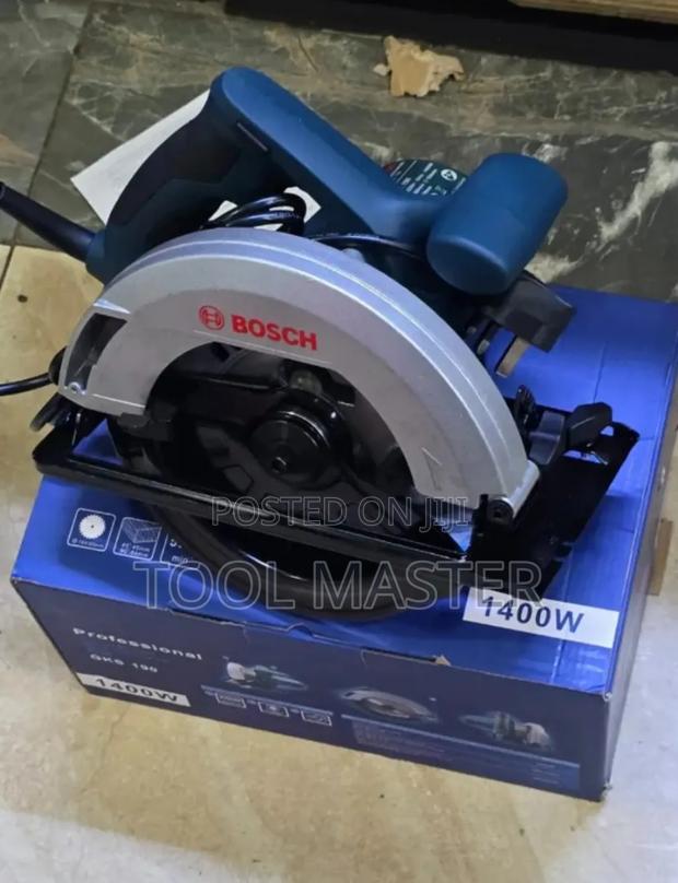 Bosch 7" Electric Cross Cutter/ 1400watts Circular Saw