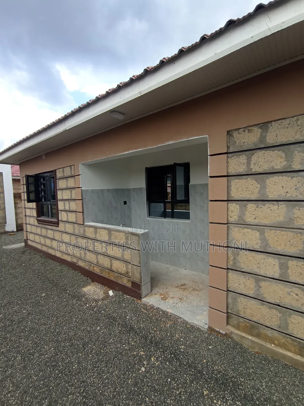 3bdrm Bungalow in Kiserian for sale