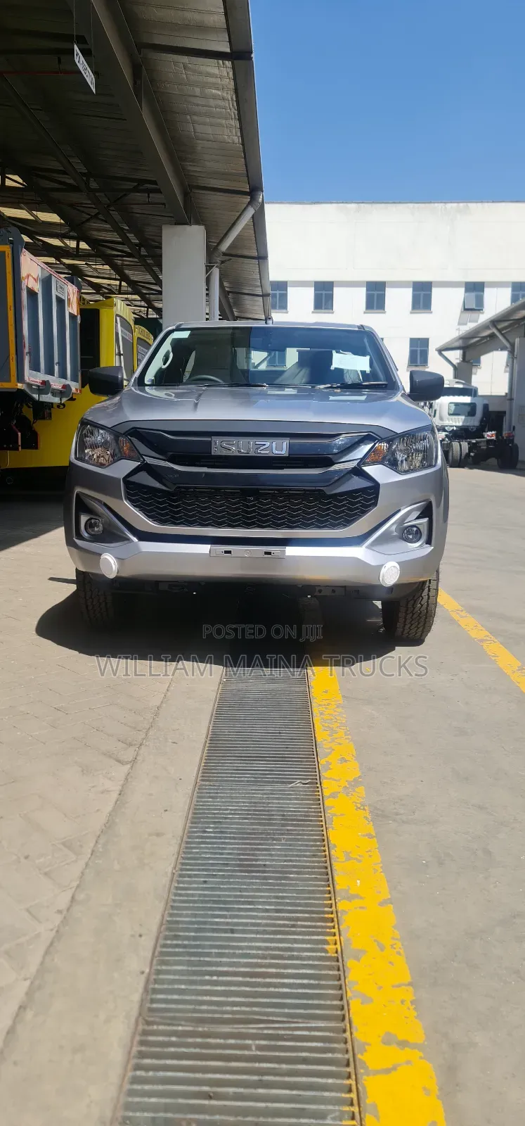 New Isuzu D-MAX 2026 Silver