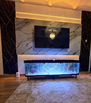 Modern Living Room Aquarium Console – Functional Art - main view
