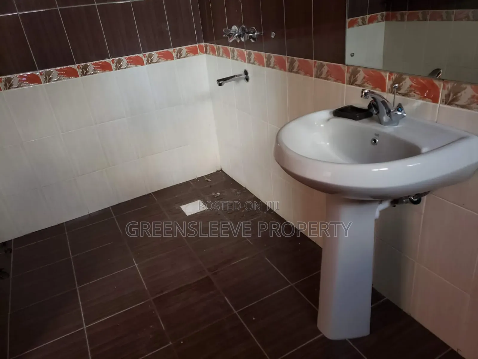 5bdrm House in Hardly, Hardy for rent