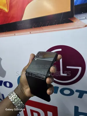 Samsung Galaxy Z Flip 3 128 GB Black