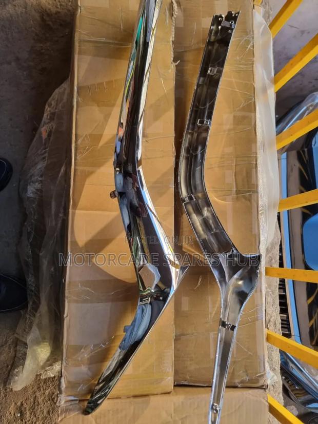 Mazda Cx-5 2017-2019 Grill Bumper Chrome - main view