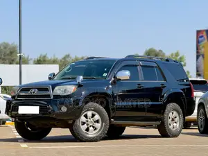 Toyota Hilux Surf 2009