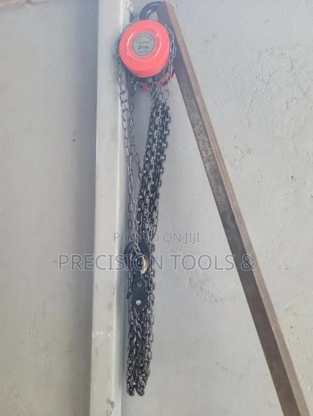 2 Tonnes Chain Block 3m – Heavy-Duty Manual Hoist for Lifting