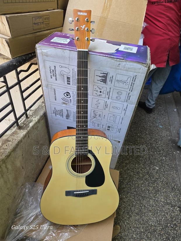 Yamaha F310 Acoustic Guitar - thumbnail 7