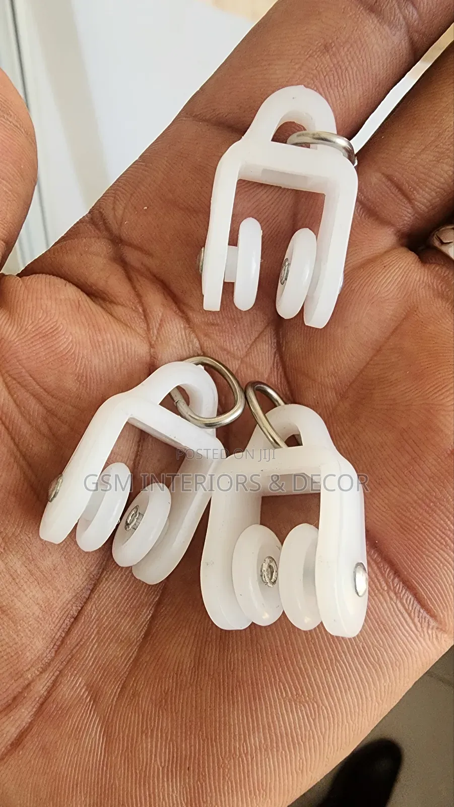 Aluminium Curtain Rails Runners/Rollers Outrailed