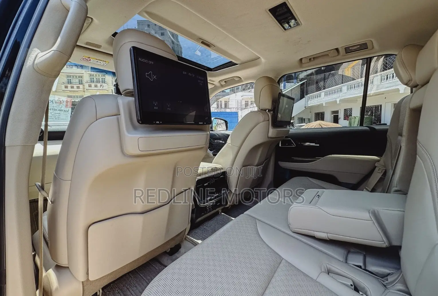 Toyota Land Cruiser LC300 2023 Black