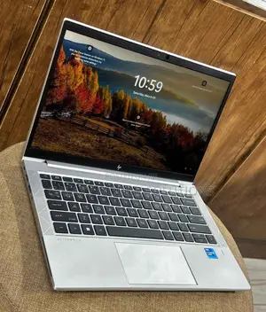 Laptop HP EliteBook 830 G8 8GB Intel Core i5 SSD 256GB