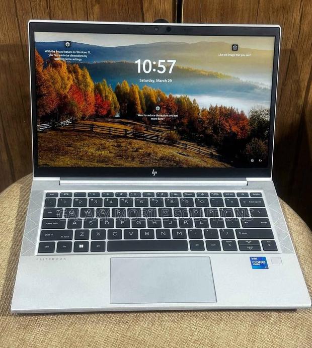 Laptop HP EliteBook 830 G8 8GB Intel Core I5 SSD 256GB - thumbnail 4