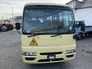 Nissan Civilian 2018 Yellow