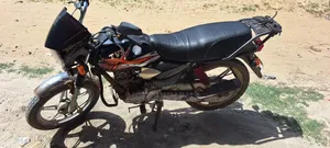 TVS HLX Plus ES 2018 Black