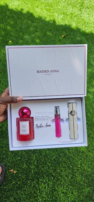 Ladies Gift Set Perfumes - thumbnail 2