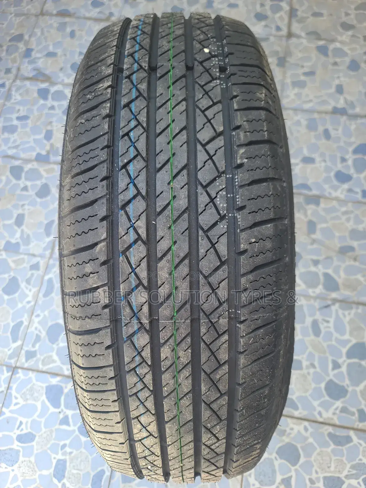 225 /65 R17 Comforser Tyres Cf2000 Highway