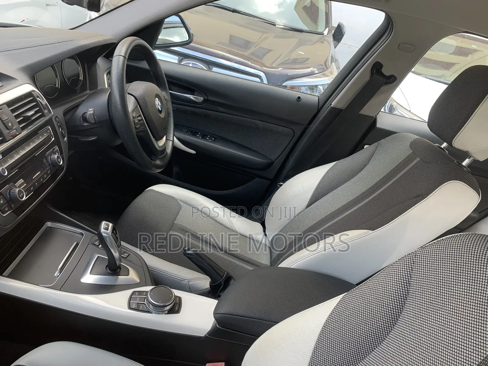 BMW 118i 2018 Black