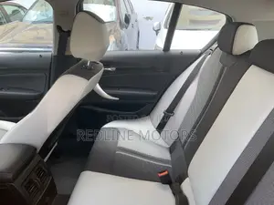 BMW 118i 2018 Black