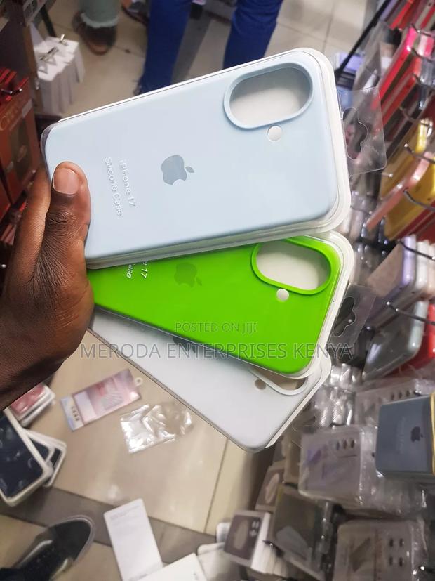 iPhone 17 Plain Silicone Cases - thumbnail 3