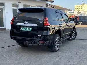 Toyota Land Cruiser Prado 2.8 2018 Black