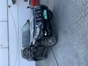 Toyota Land Cruiser Prado 2.8 2018 Black