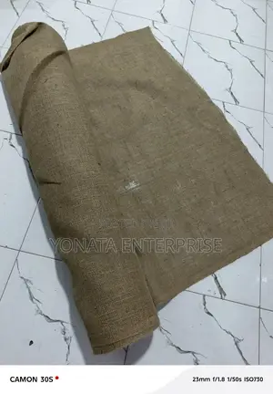 Burlap/ Hessian Cloth Small Holes (11oz)