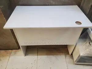Office Desk 1.0 Meter