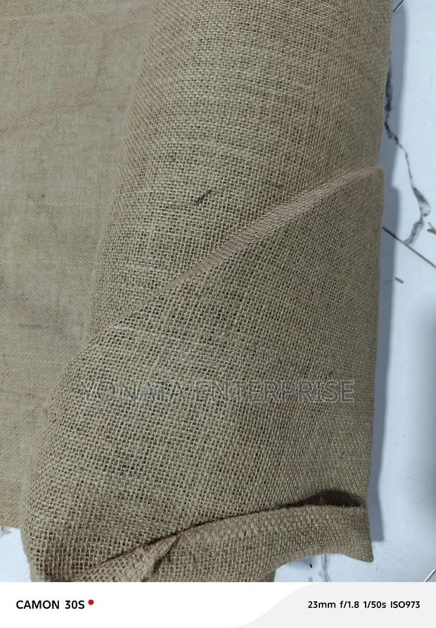 Hessian Cloth for Construction - Column Curing 100m Roll - main view