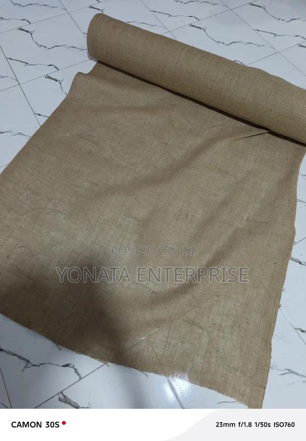 Hessian Cloth for Construction - Column Curing 100m Roll - thumbnail 2