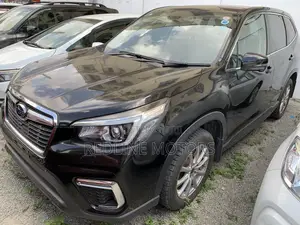 Subaru Forester 2.5i Limited AWD 2018 Black
