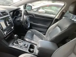 Subaru Outback 2.5i AWD 2018 Ivory
