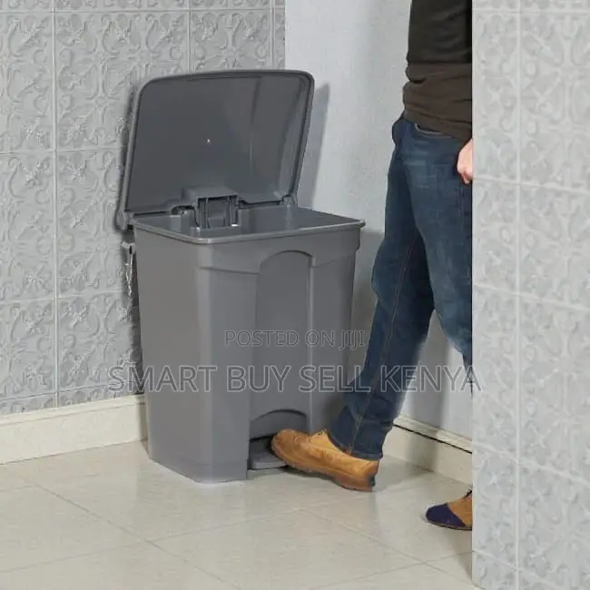 Home Office Hotel Restaurants Multi-Purpose 30l Hard Plastic Pedal Bin