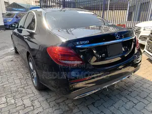 Mercedes-Benz E200 2018 Black