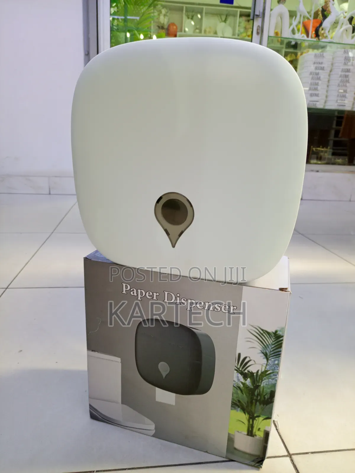 Modern Wall-Mounted Jumbo Toilet Paper Dispenser