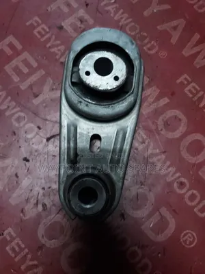 Rear Gear Mount Nissan Note He12,Qashqai, Dualis