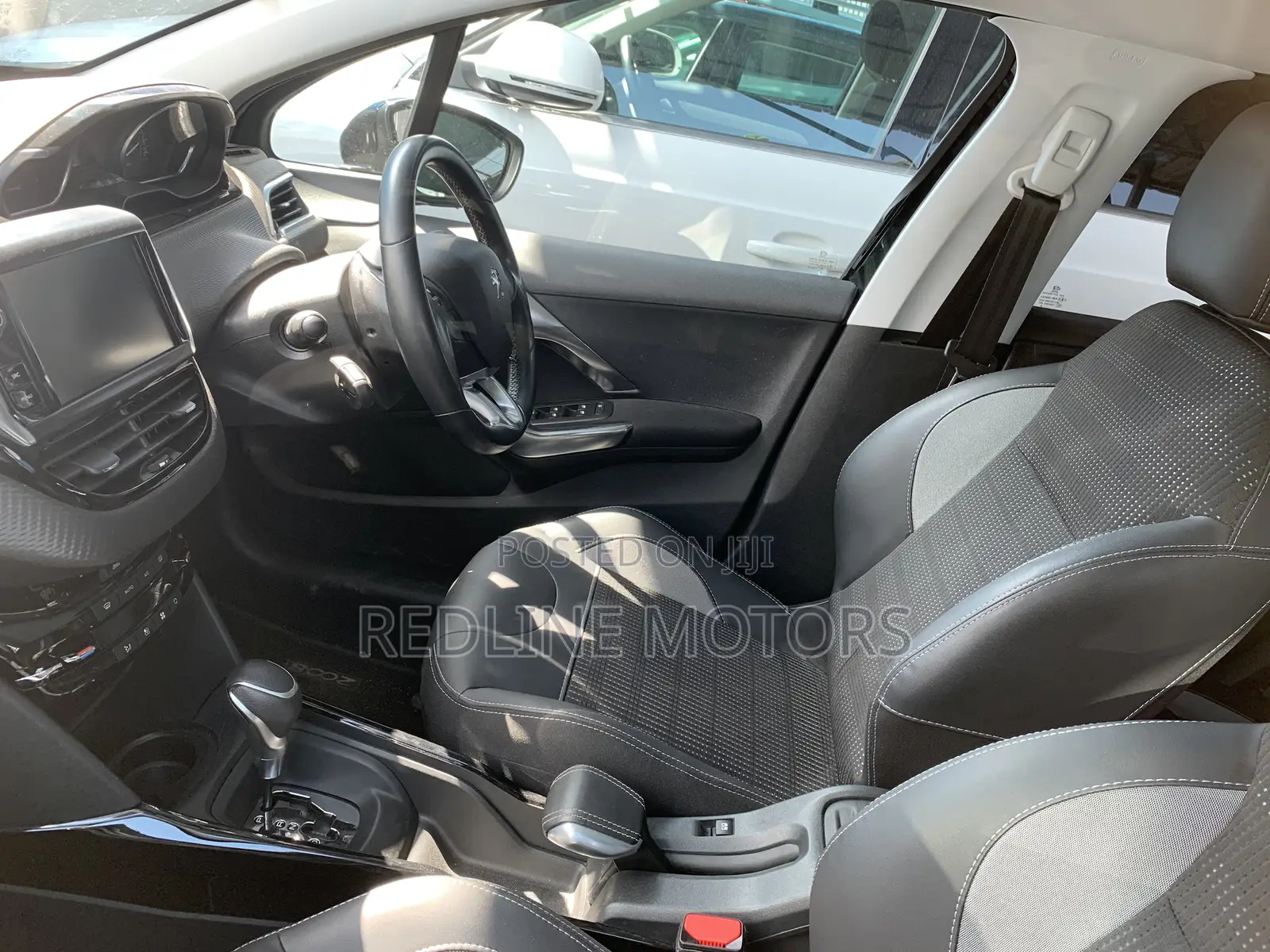 Peugeot 2008 1.2 PureTech (130 Hp) 2018 Black
