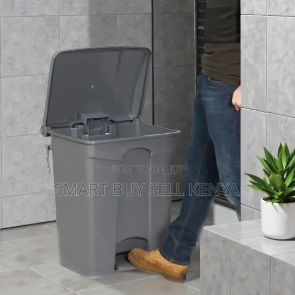 Hard Plastic Medical Grade 30l Hard Plastic Step Pedal Waste Bin