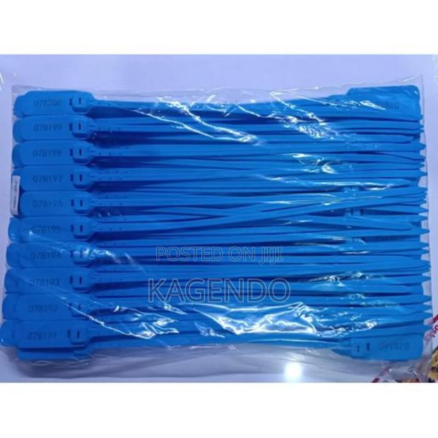 Flat Plastic Seal 40cm (Pack of 100