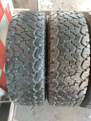 235/70r16 Maxxis