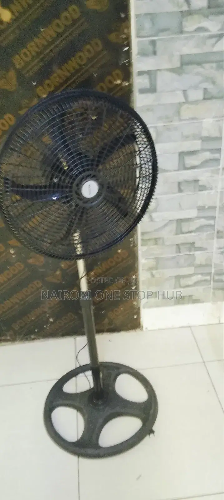 Ailyons Classic Pedestal Fan – Strong Breeze, Stable Base
