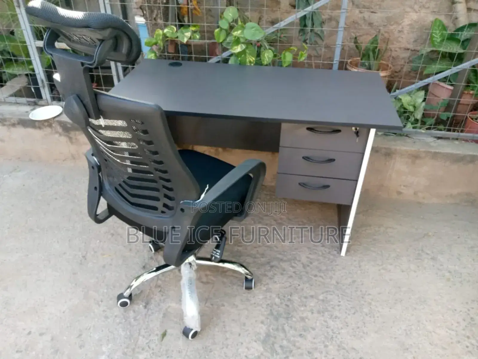 1m Grey Office Desk and Headrest