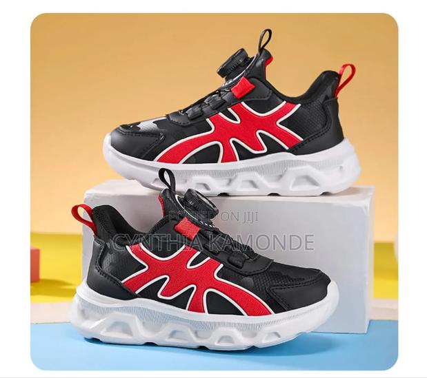 Pink ,Navy Blue, Black Unisex Sneakers - thumbnail 3