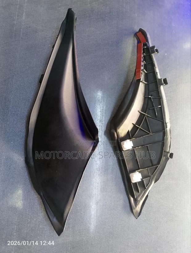 Toyota Fielder/Axio 2012-2018 Windscreen Finisher - main view