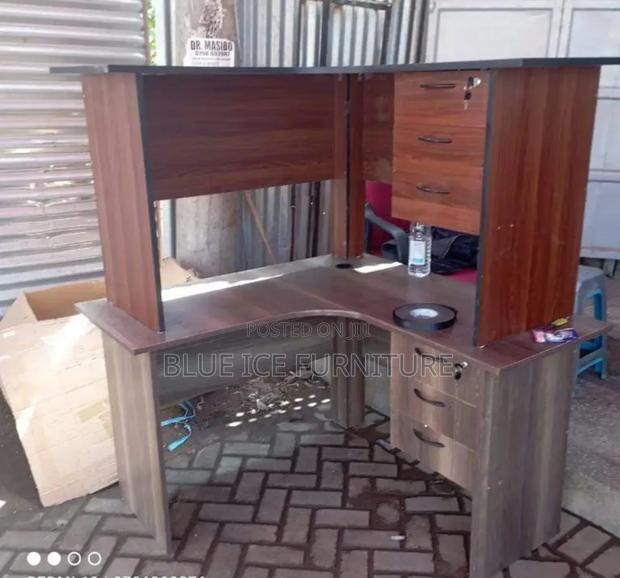 Modern L-Shape Office Desk - main view