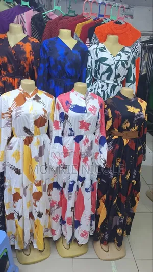 Elegant Floral Maxi Dress/Breastfeeding Friendly Long Dress